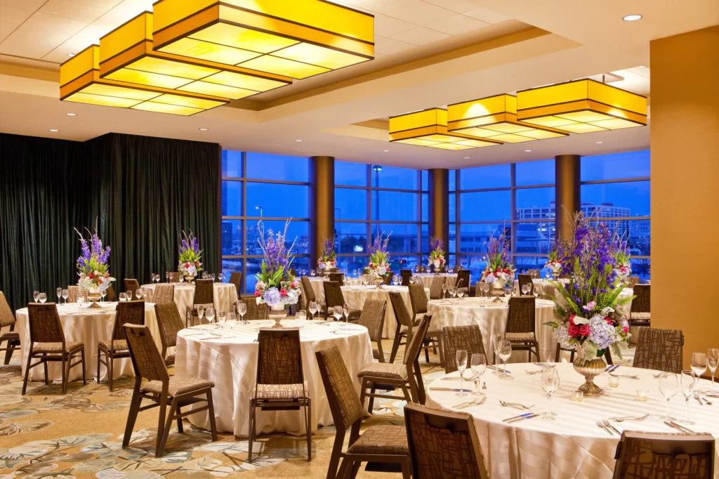 Directly connected to the boston convention center, the westin waterfront boston is a terrific choice for business events